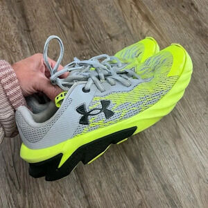 Under Armour • Scramjet 3 • Boy’s Shoes